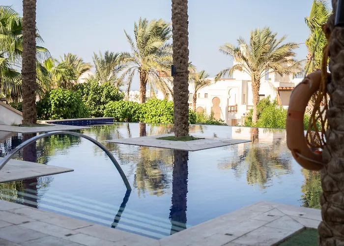 Scenic Cosy Nest - Infinity Pool - Ancient Sands Appartement *